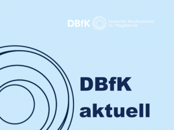 DBfK aktuell Cover hellblau