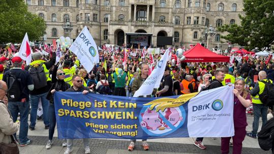 Pflege ist kein Sparschwein